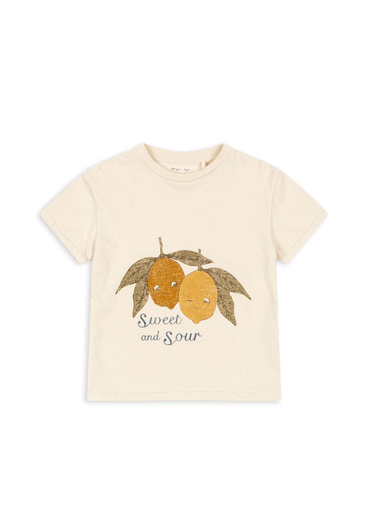Famo Tee Almond Milk