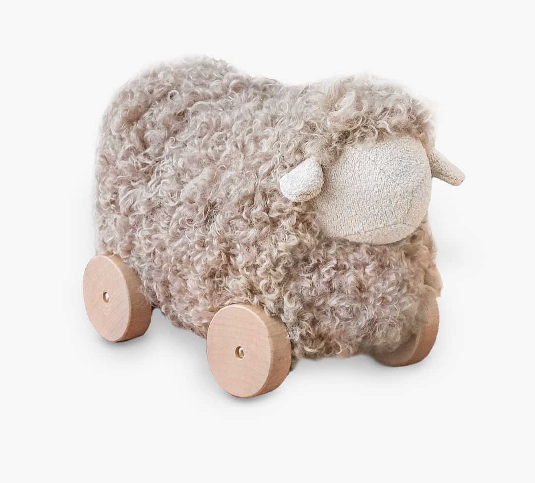 BUTTON // pull-along sheep taupe