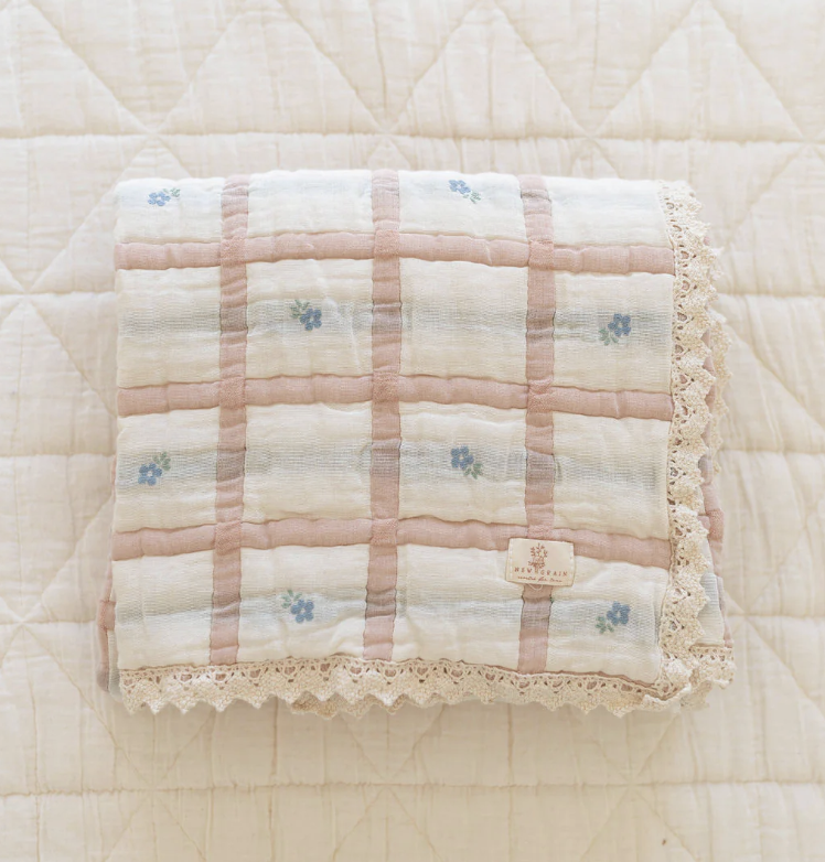 Meadow Quilt - Petal