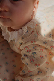 Sui Onesie Pipa Petite