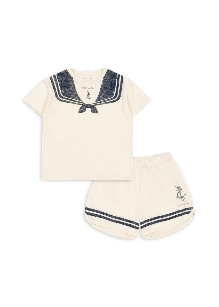 Famo Set Antique White