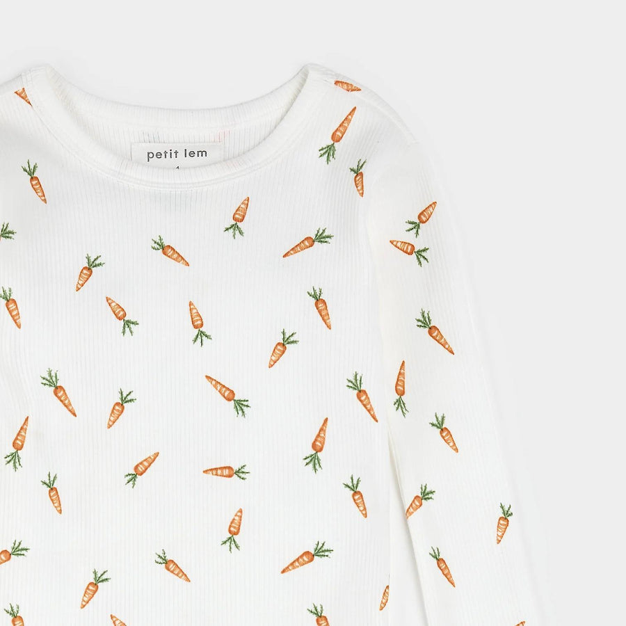 Carrots Print on Off-White PJ Set